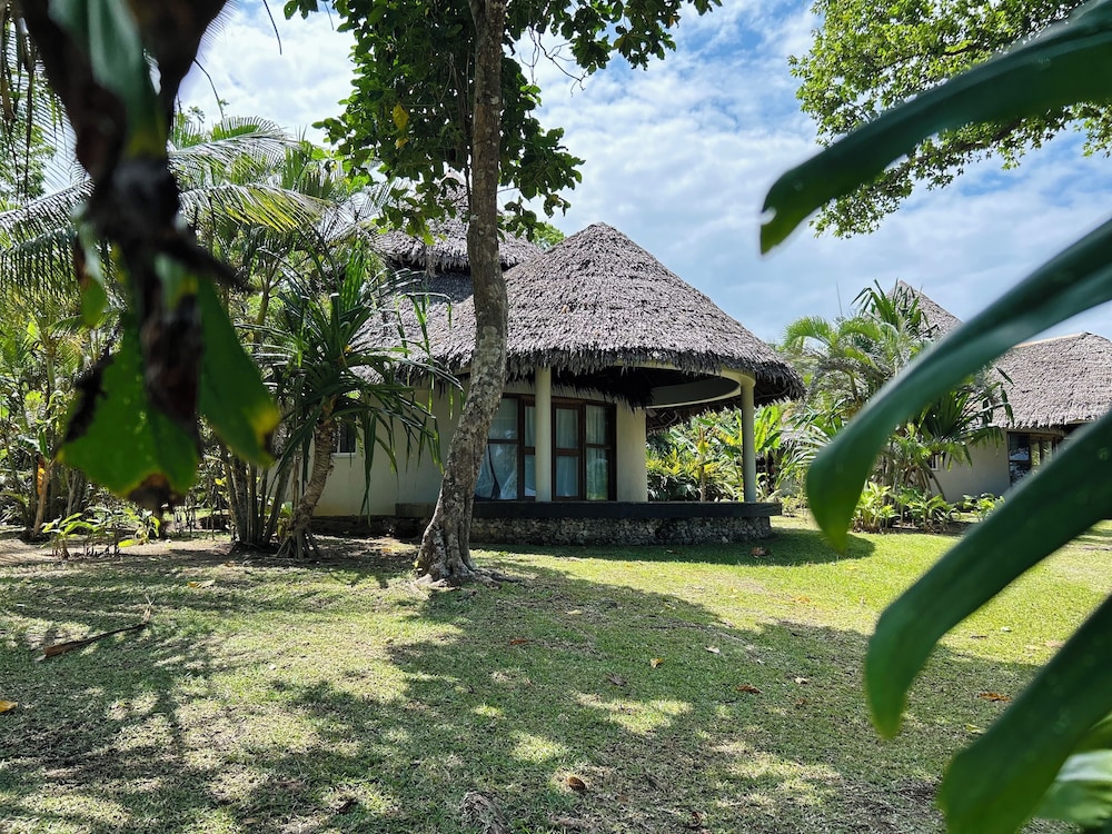 Black Pearl Resort