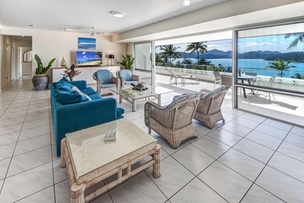 Bella Vista East 5
