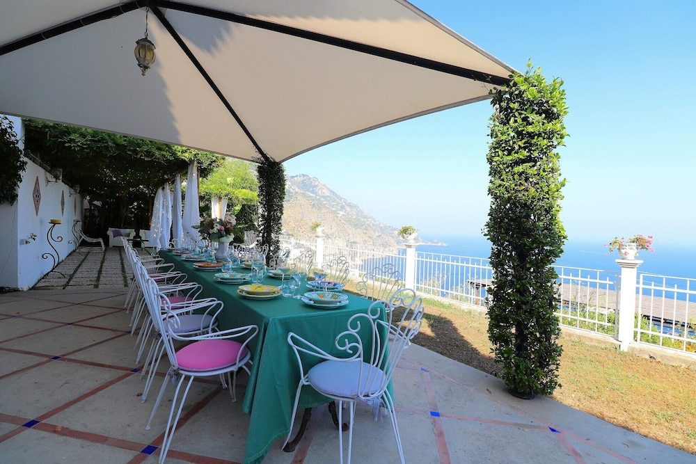 Villa Iaquinto photo 2