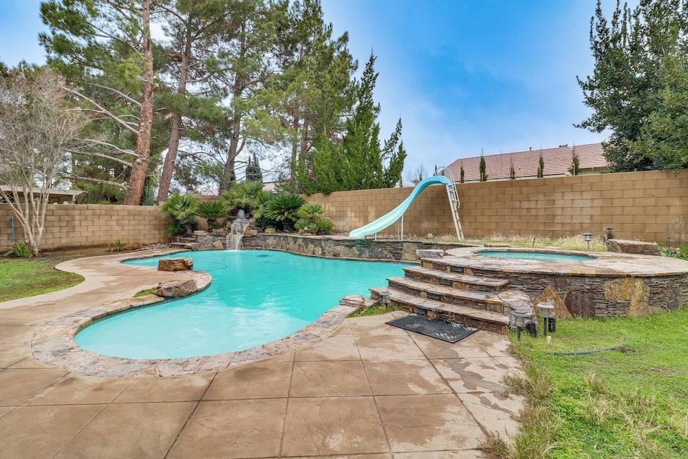 Pool, Patio & Games! Suburban Home in Palmdale