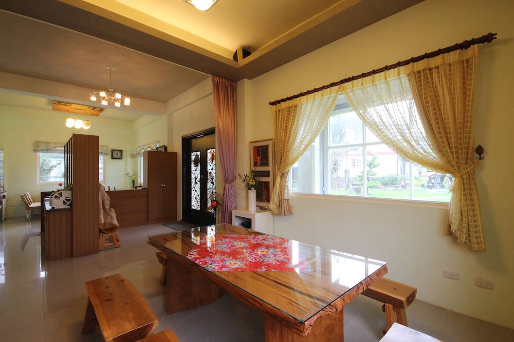 Star Home