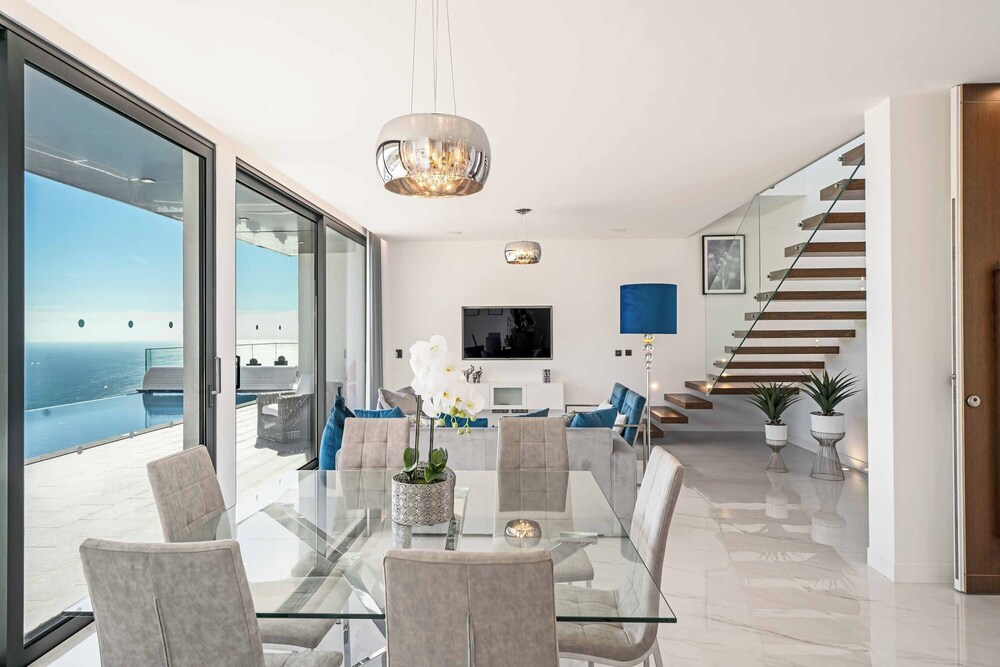 Villa Seacrest