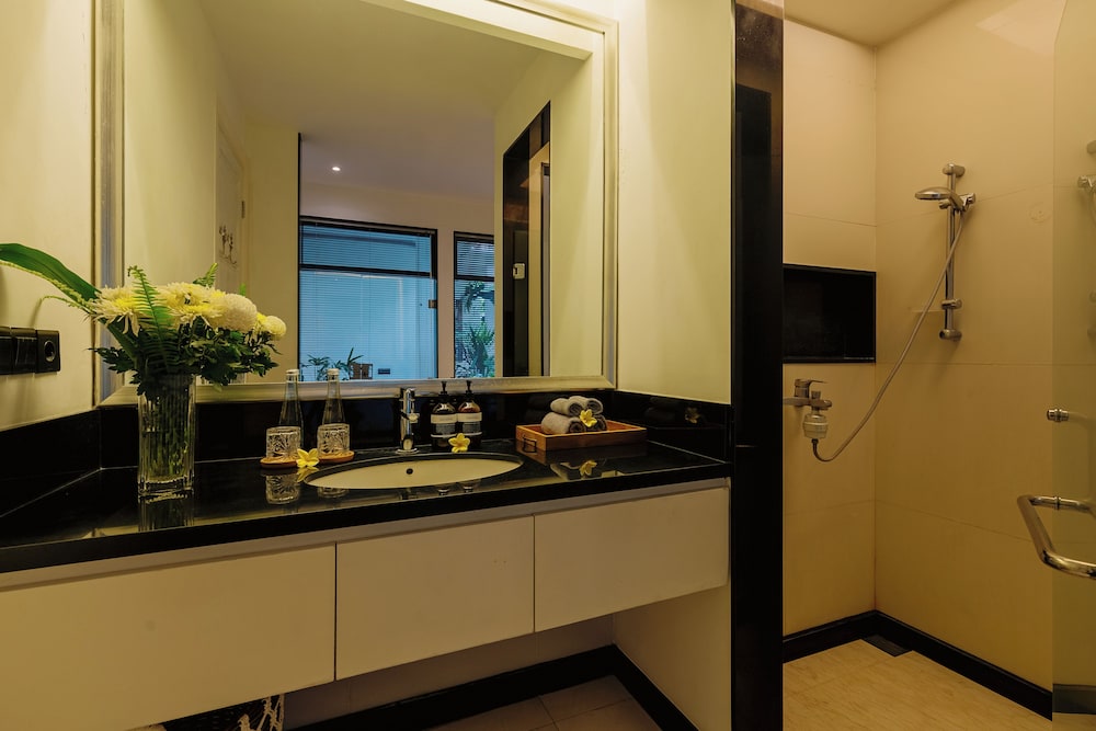 Martini Suites by Betterplace