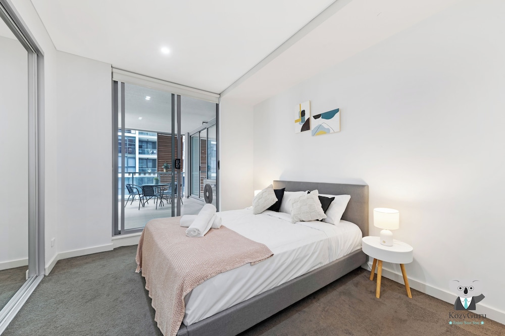 Kozyguru | Mascot | 2-Bed Close To Train