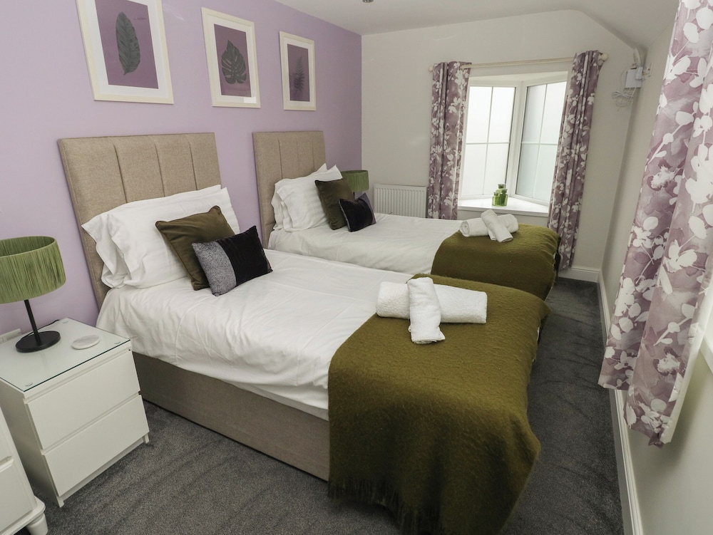 Teifi Villa