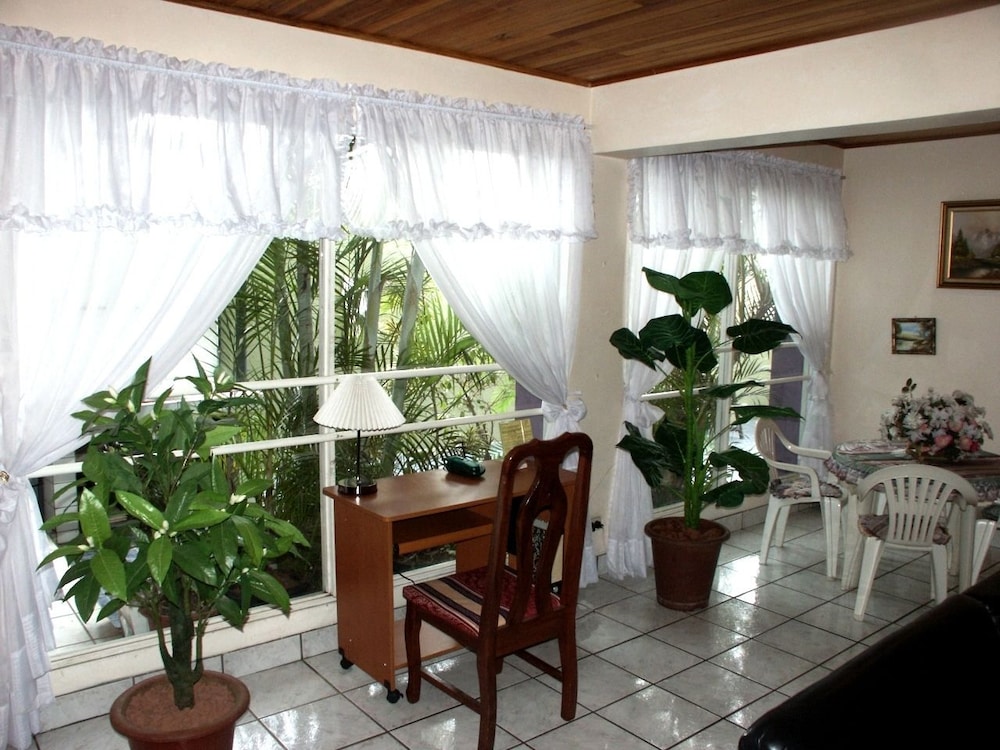 San Jose - Costa Rica Vacations - Apart-Hotel Roma - Property Image 12