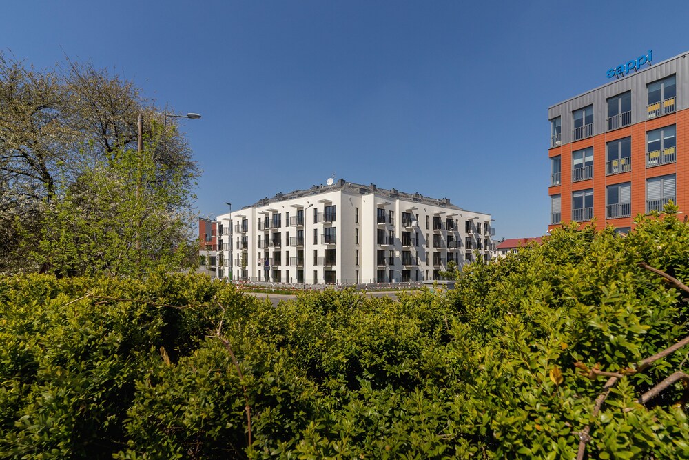Casa Feliz Zabłocie Studio by Renters view 4