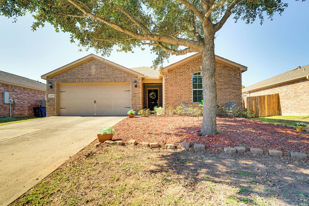 Suburban Home in Magnolia w/ Fenced Yard