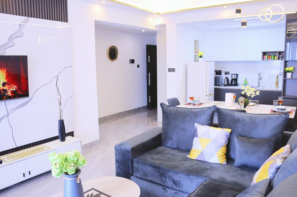 spacious 3 bedroom in kilimani gym&pool