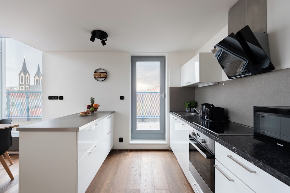 Modern Penthouse with 3-bedrooms