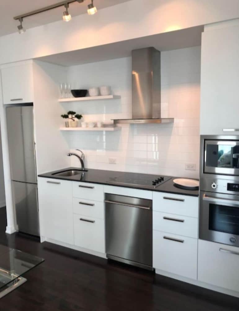 Presidential 3Br Condo - Core Downtown