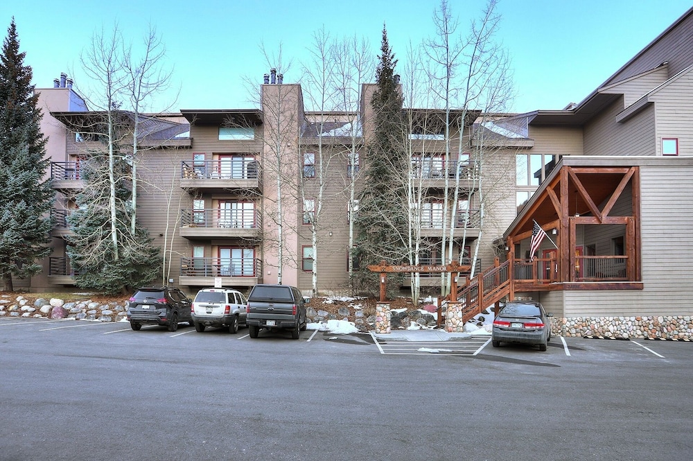 204 Snowdance Manor by RedAwning