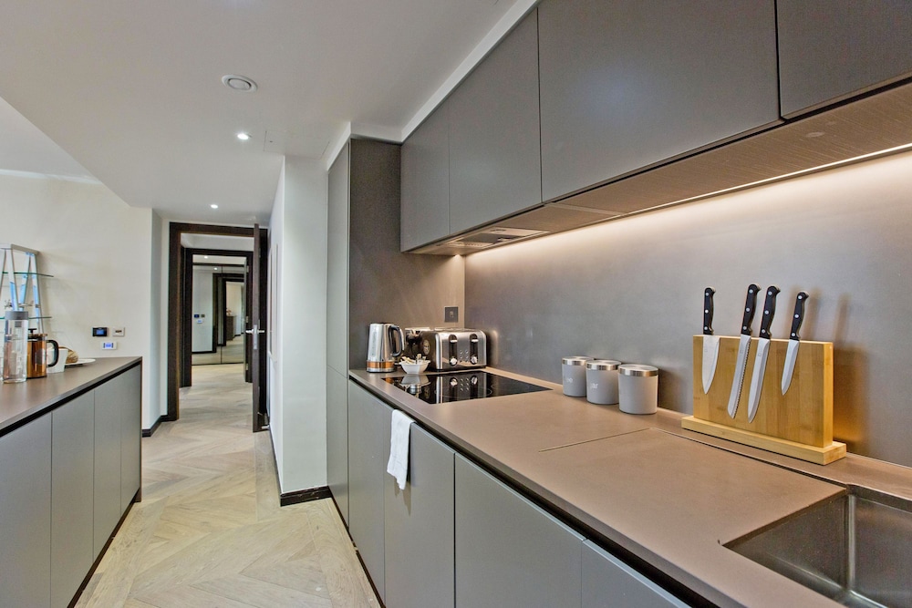 2-bed Superior Apt 103
