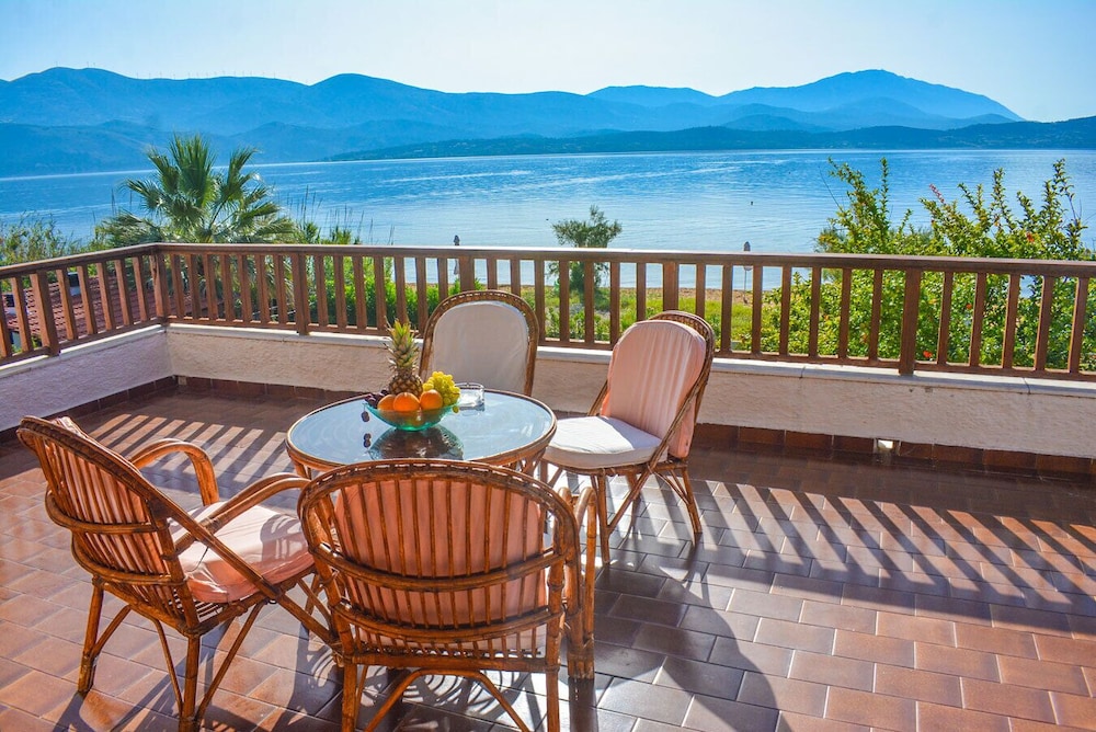Alekos Beach Houses - Alekos Beach Complex