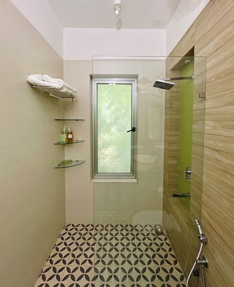 Siboney House by evaddo