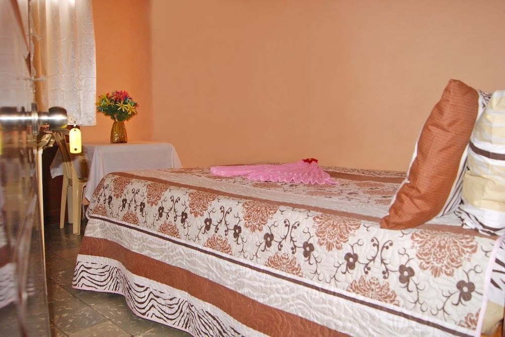 Diamonds Hotel Boutique