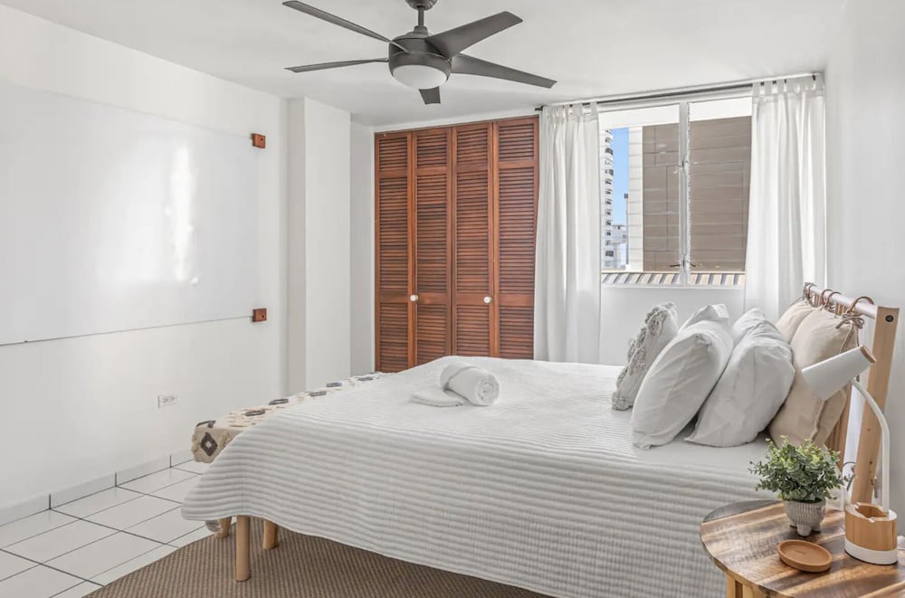 2 Bed, 2 Bath Condado Beach Apt With Parking 2 Bedroom Apts by RedAwning view 3
