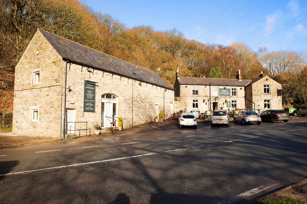Ladybower Inn