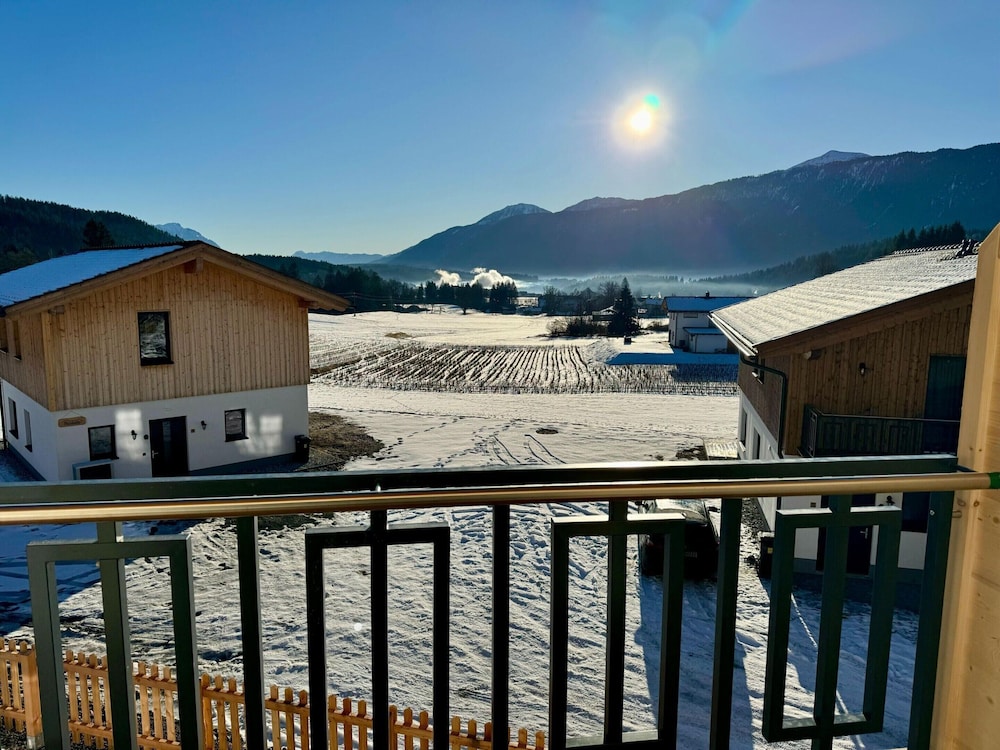 Chalet Near Lake Pressegger and Nassfeld ski Area