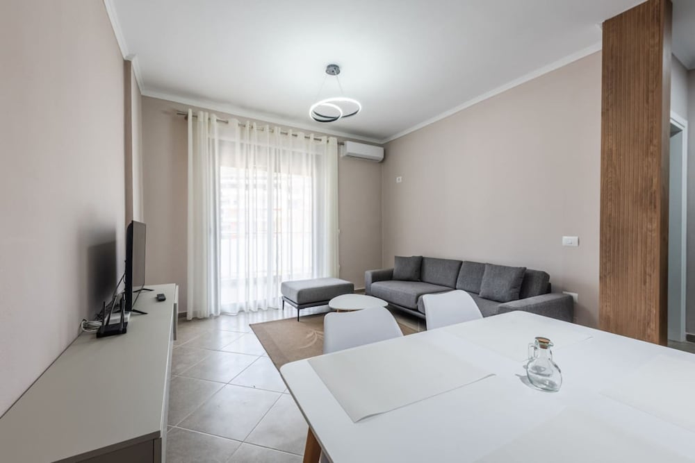 The Seaside Oasis Apartment