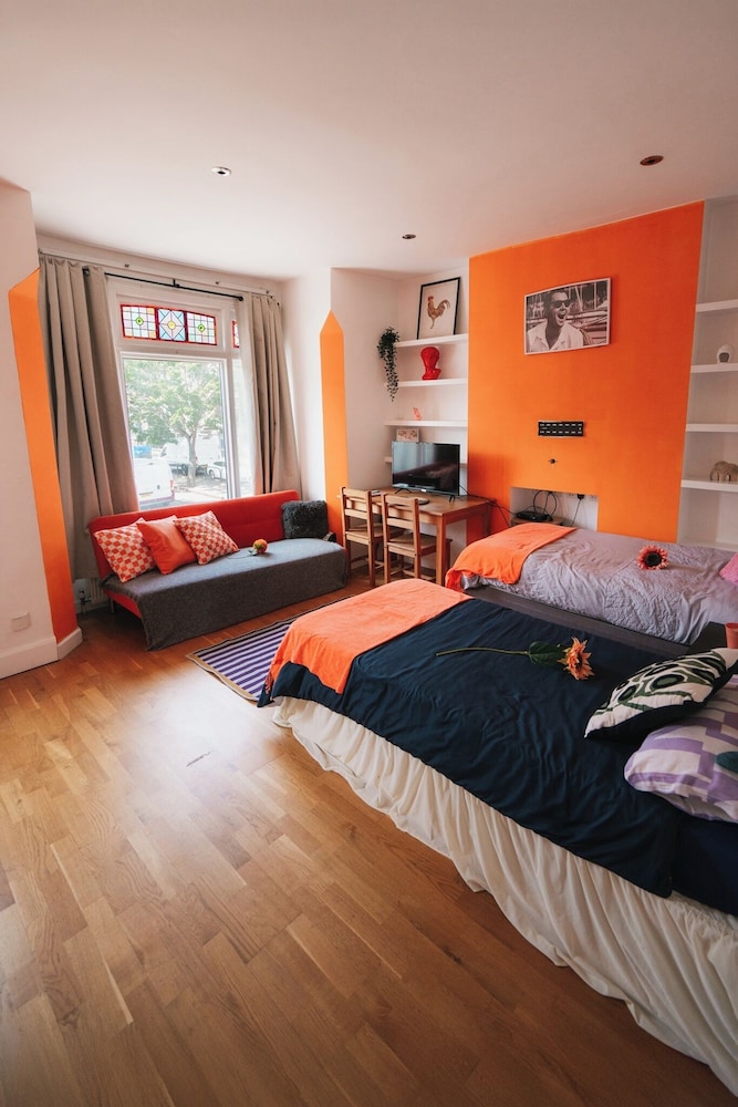 Fabian Road Cozy House - Central London