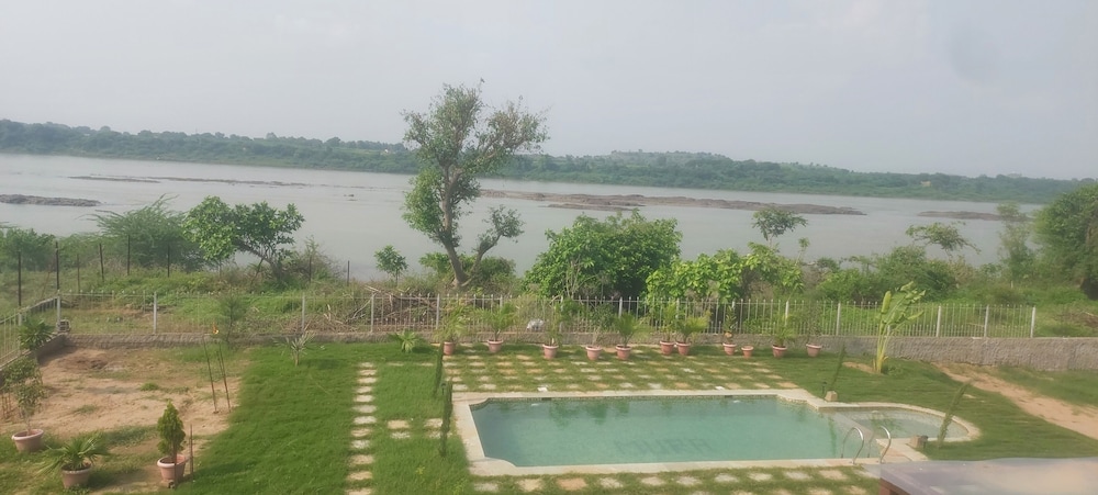 Mura Yoga Villa