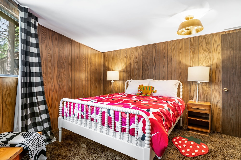 Carousel House 2 Bedroom Home