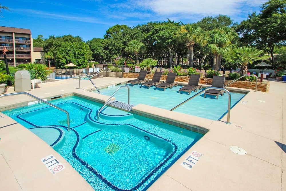 Island Club