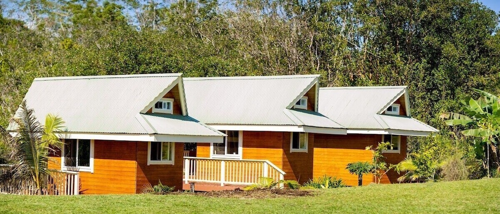 Kikala Waterfall Lodge