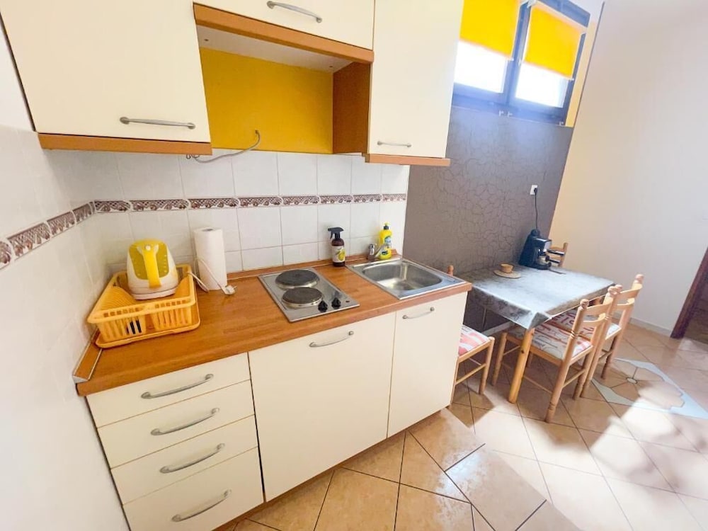 Apartment Dea 2