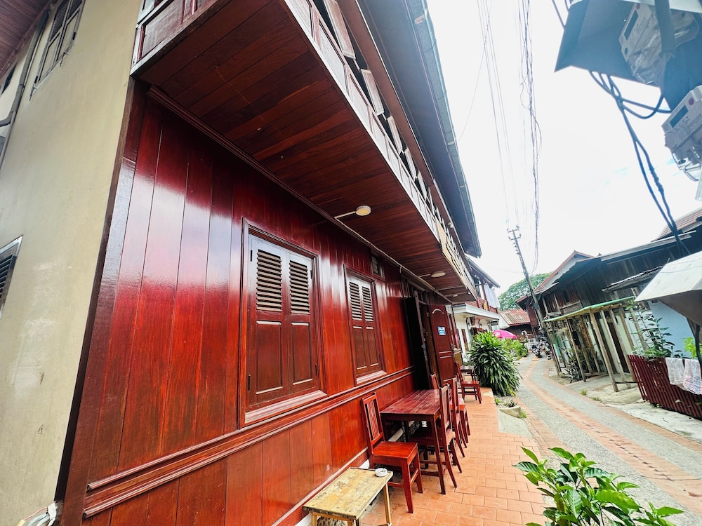 Silikhane Guest House