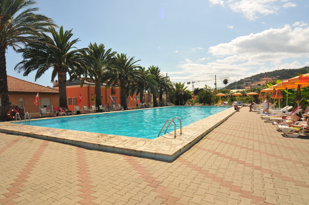 Residence Il Borgo degli Ulivi Resort
