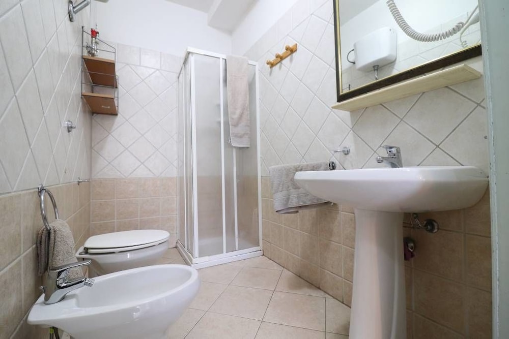 Casa Silvia en Otranto — bathroom