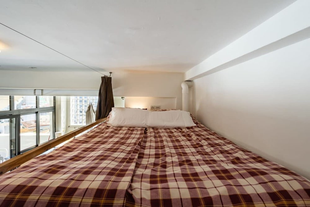 Acropolis Cozy Studio Home in the Heart of Athens