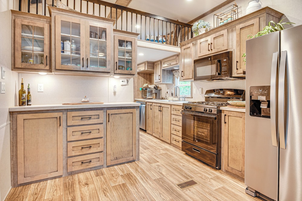 Walk to Lake Beaches: Cabin w/ Patio in Belmont!