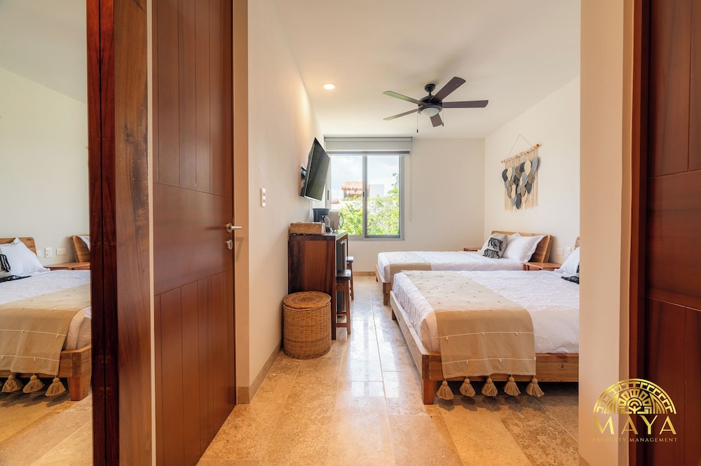NHOA 303C 1BR Condo Pool View Aldea Zama