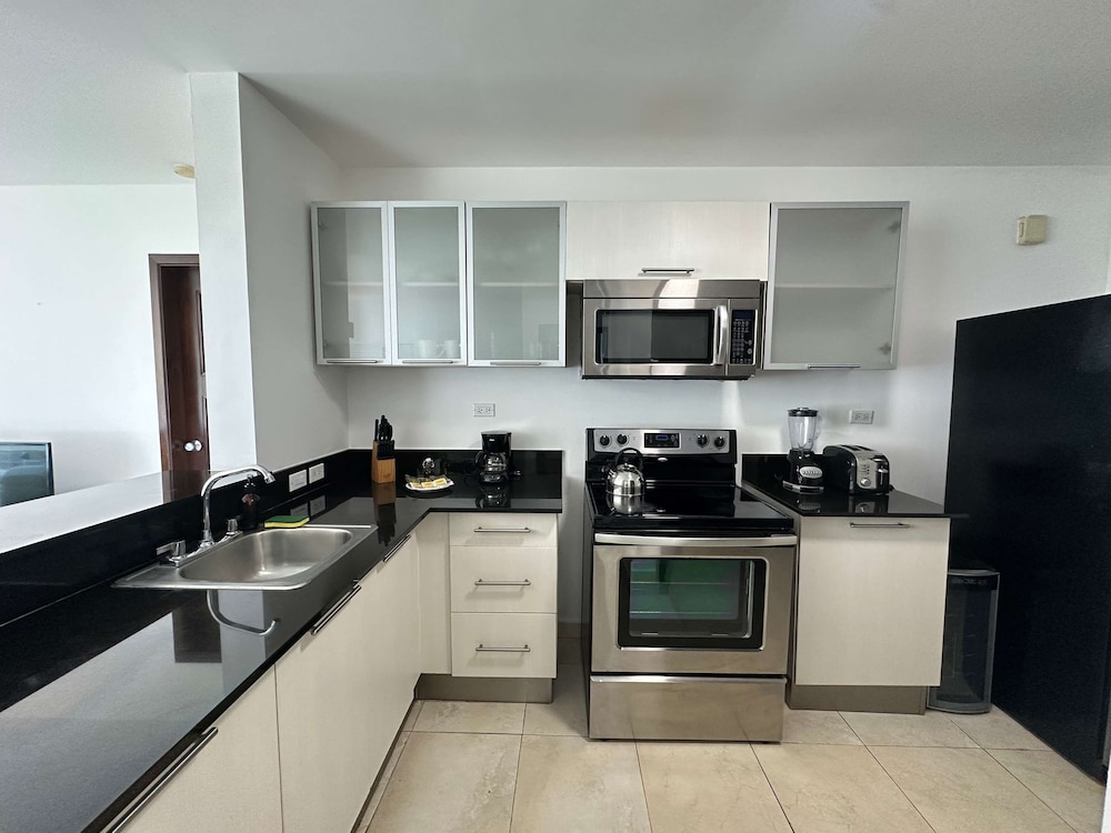 Estrella Federal I 2 Bedroom Apt in Costa del Este