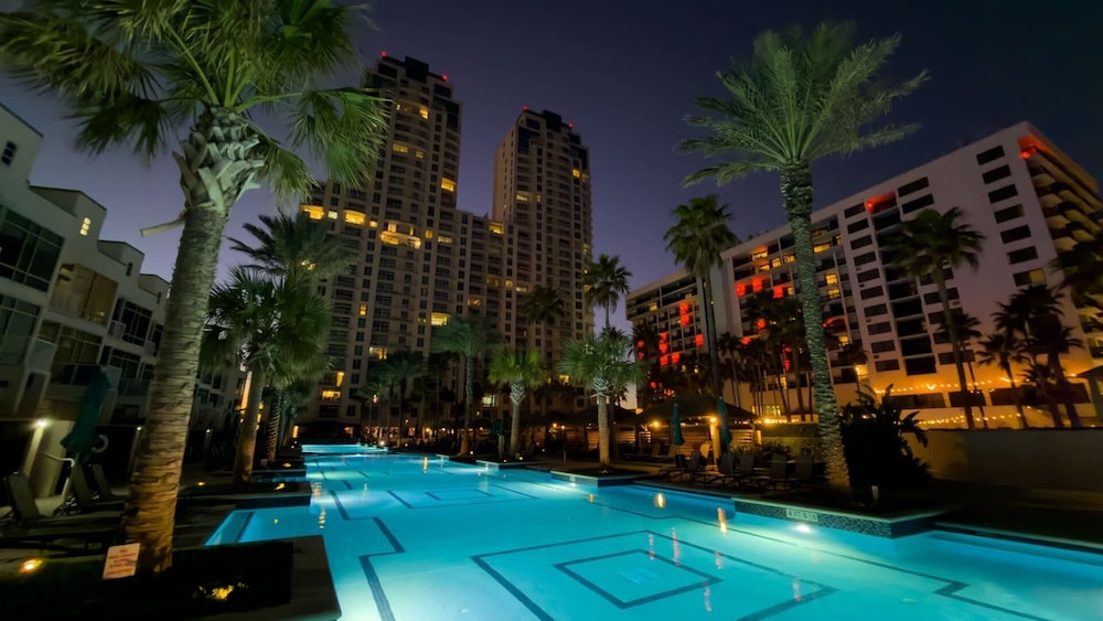 Penthouse Jr Unrivaled Luxury Insane Views 3 Bedroom Apts