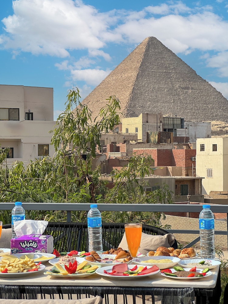 Pyramids Sunlight Hotel