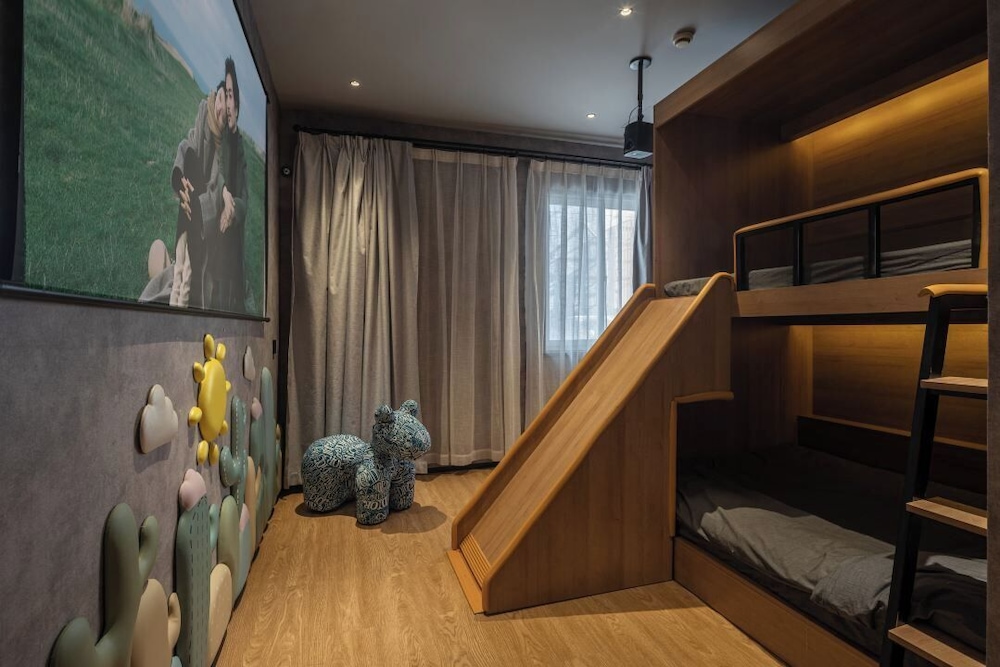 Iforest Youth Hotel - Nanjing Road Pedestrian Street Huanghe Road Store