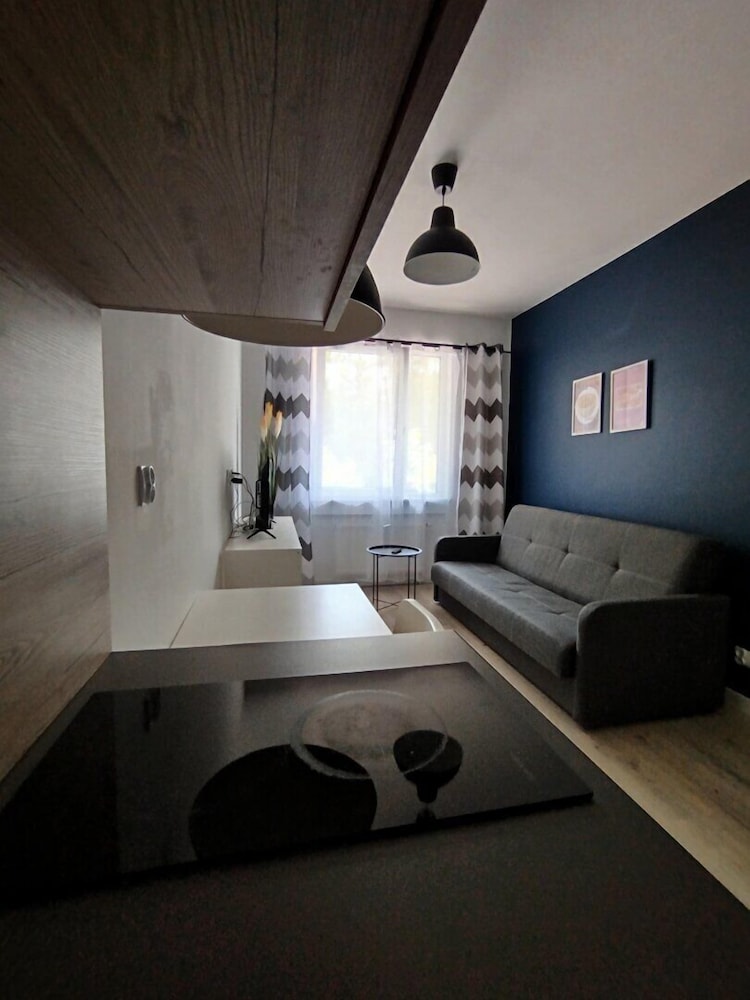 Adler Apartments