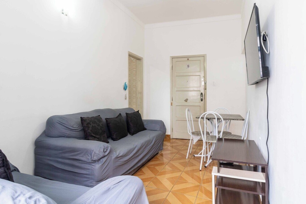 Apto Pet-friendly a 400m da Praia do Boqueir o