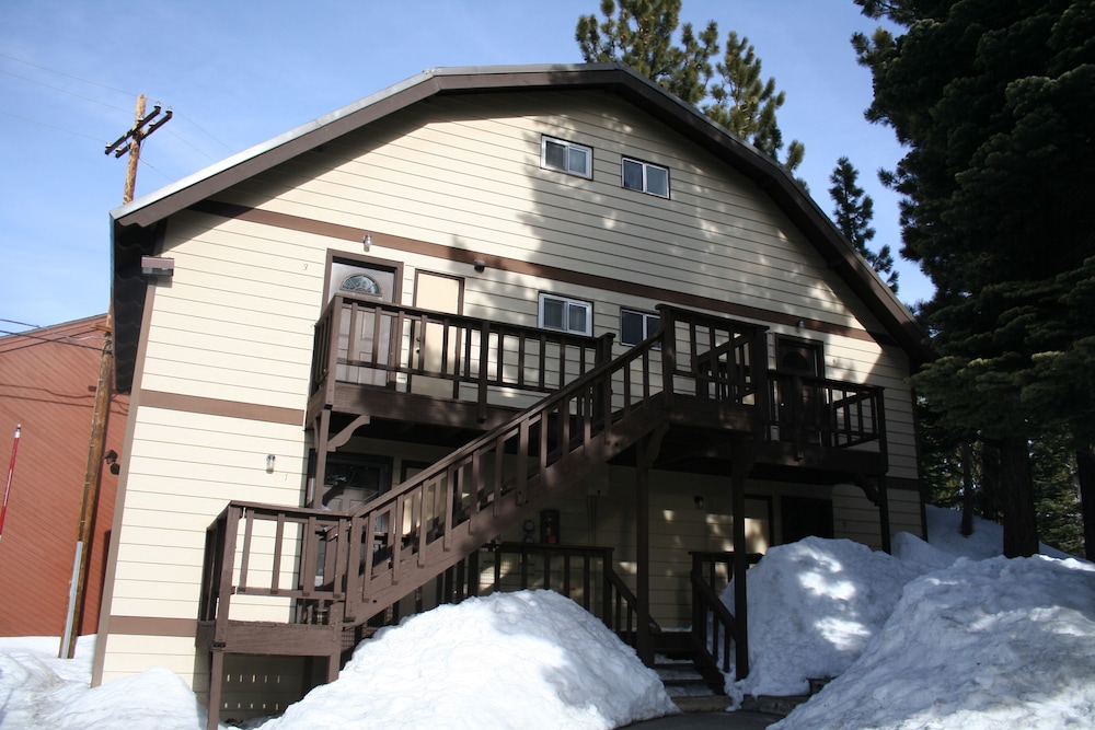 Mammoth View Villas Mammoth Reservation Bureau