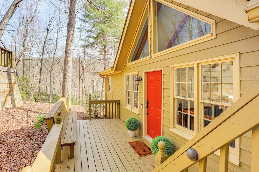 Serenity Now: Big Canoe Mountain Home!
