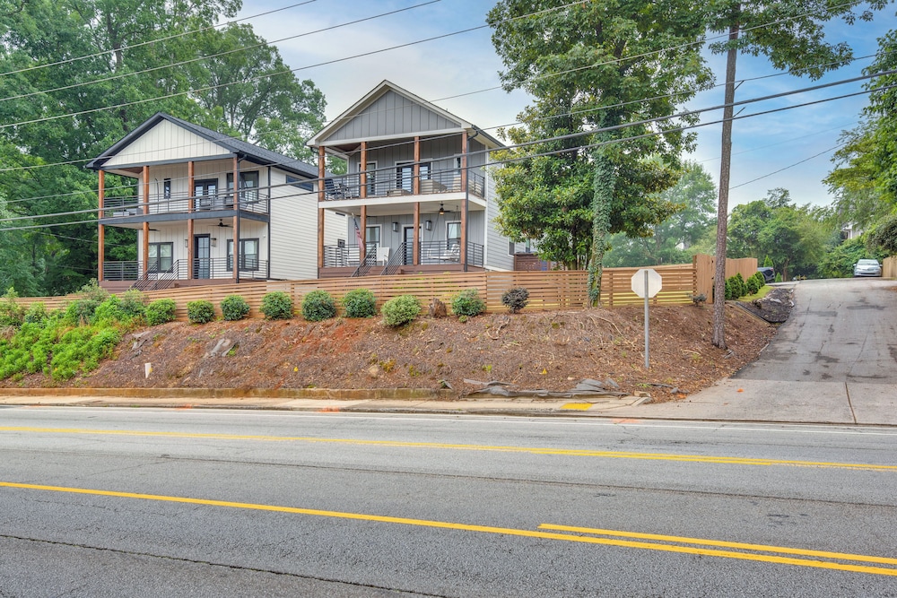 Wfh-friendly Studio - 5 Mi to Downtown Atlanta!