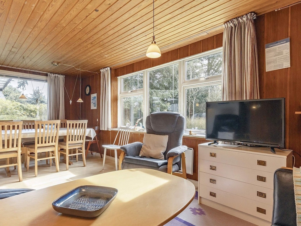 6 Person Holiday Home in Lokken-by Traum