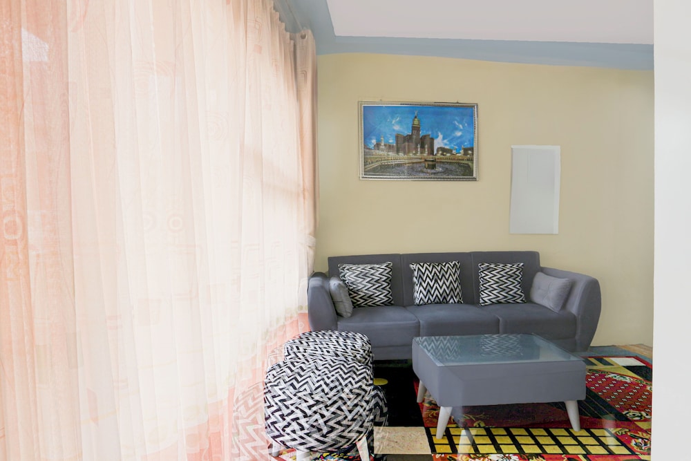 Hotel O Putra Family Homestay Sikunir