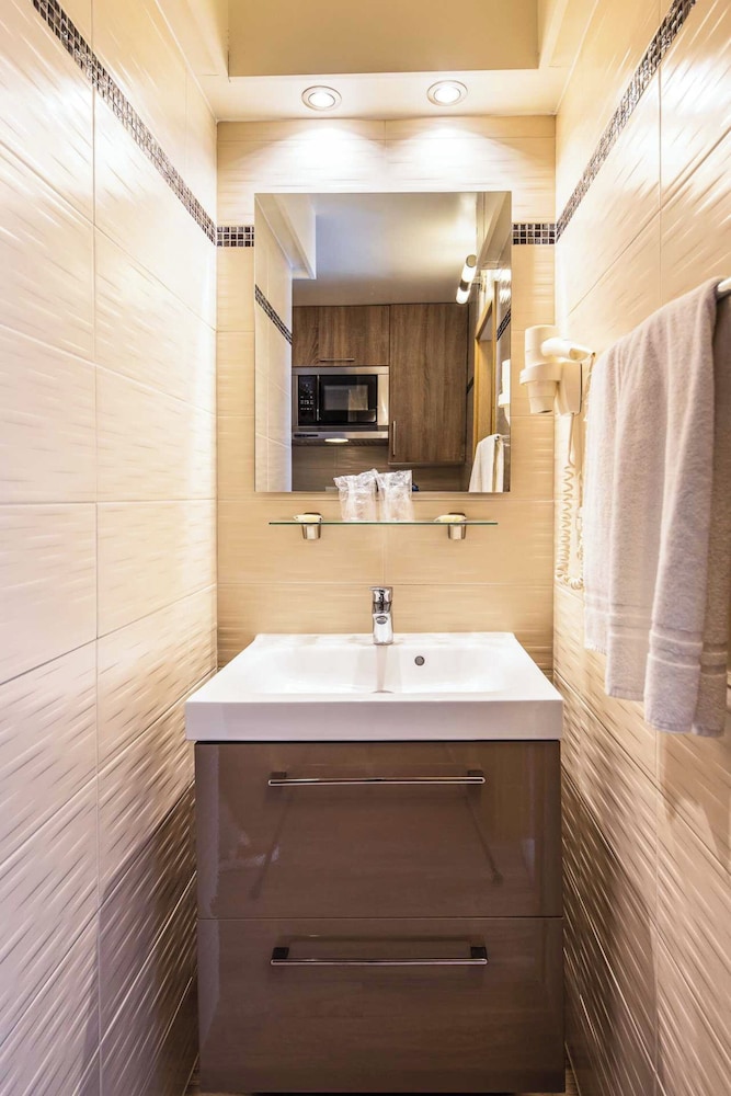 Charming Apartement- 1br-4p- Geneve
