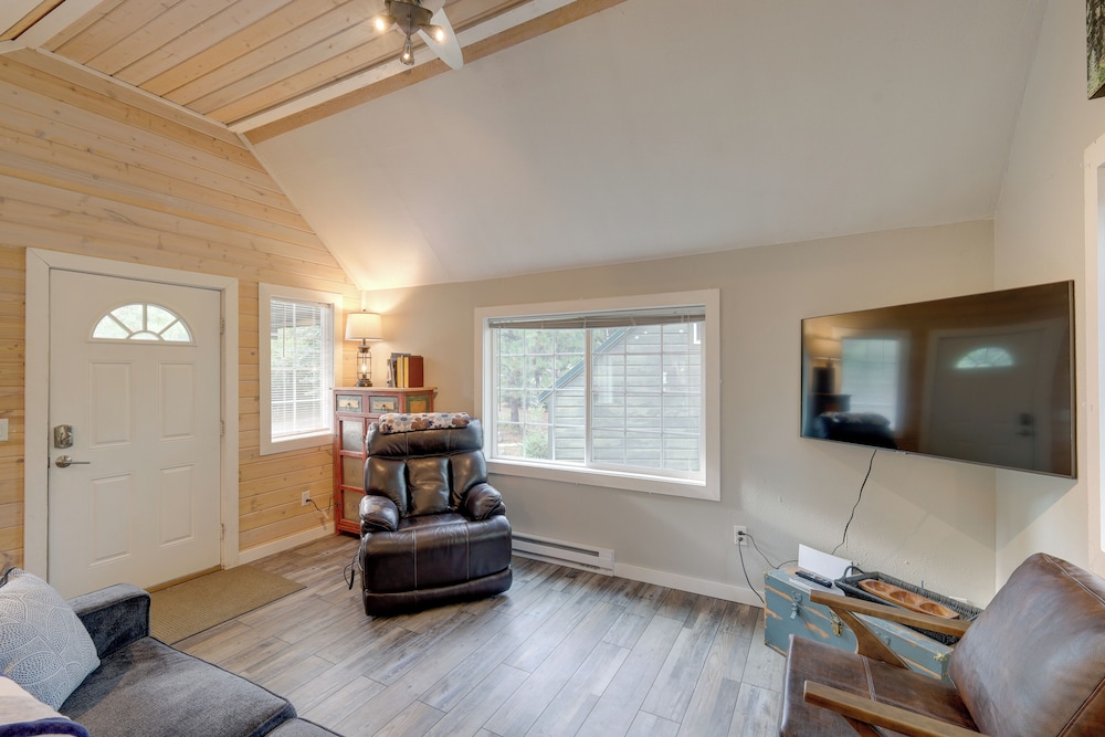 Near Payette Lake! Cabin w/ Outdoor Space