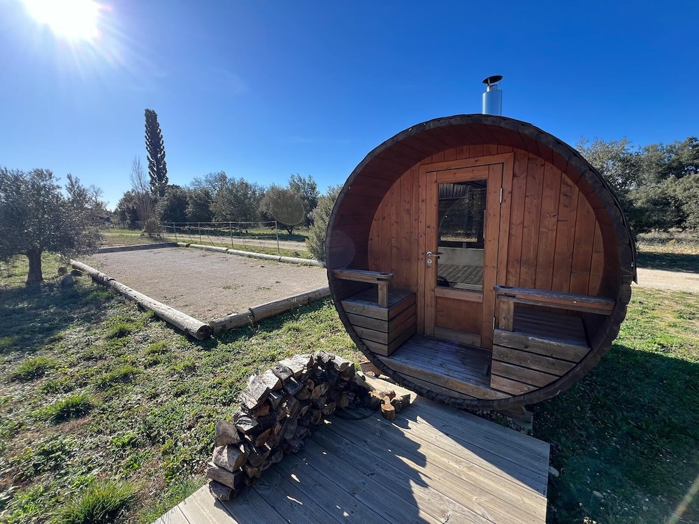 NUIKI Lodges